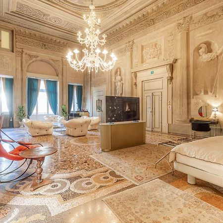 Corte Realdi - Palazzo Camozzini Верона Экстерьер фото