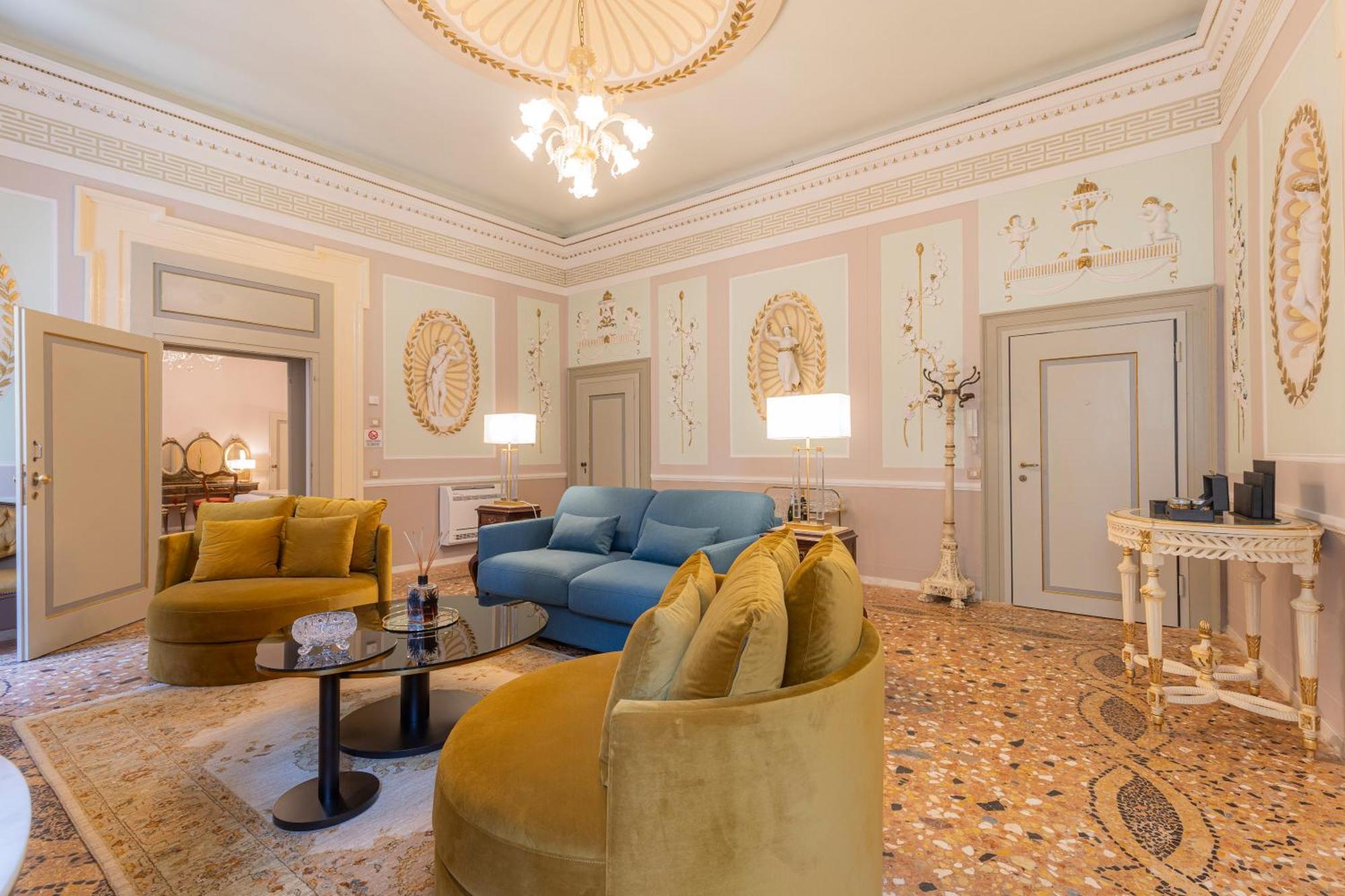 Corte Realdi - Palazzo Camozzini Верона Экстерьер фото
