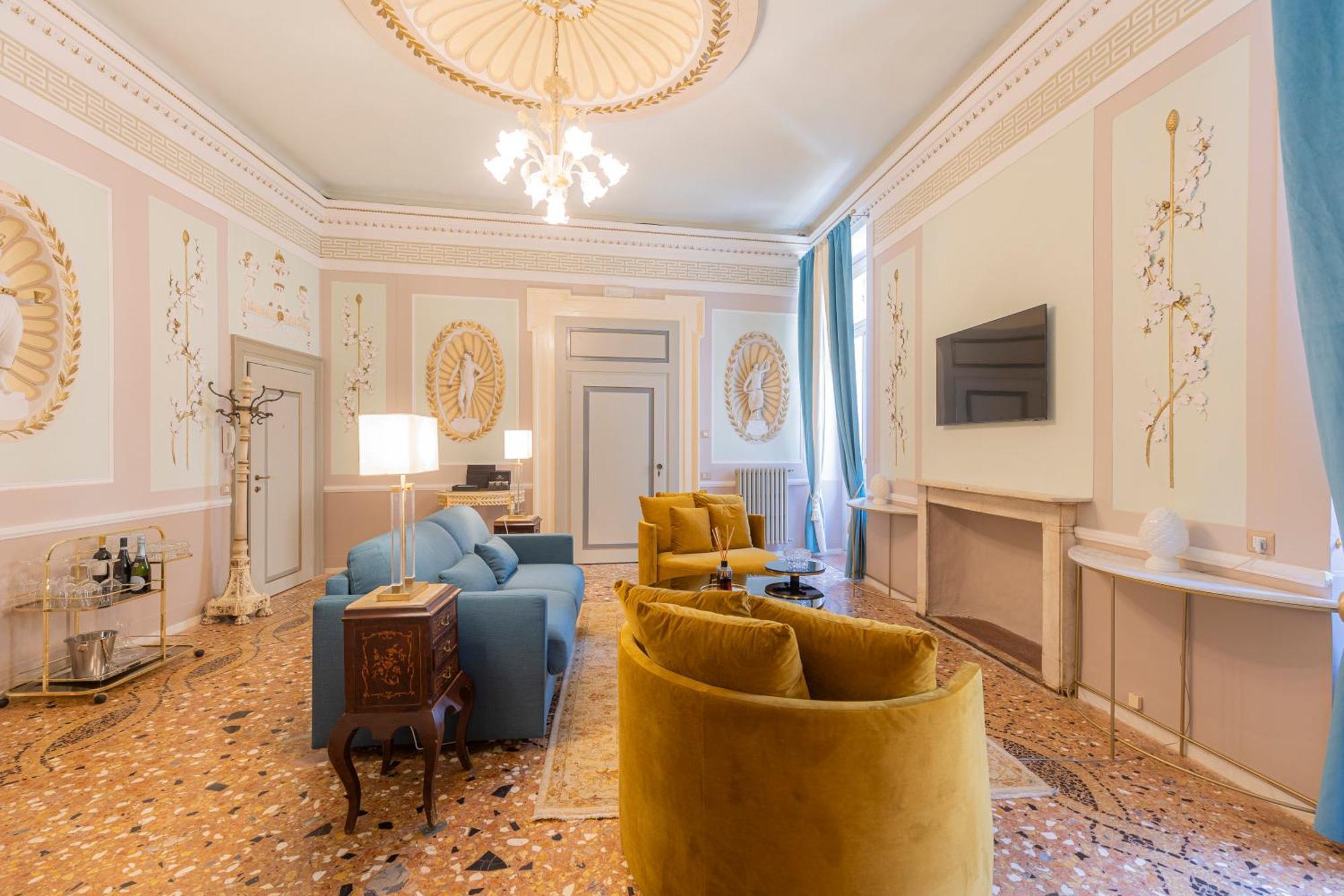 Corte Realdi - Palazzo Camozzini Верона Экстерьер фото