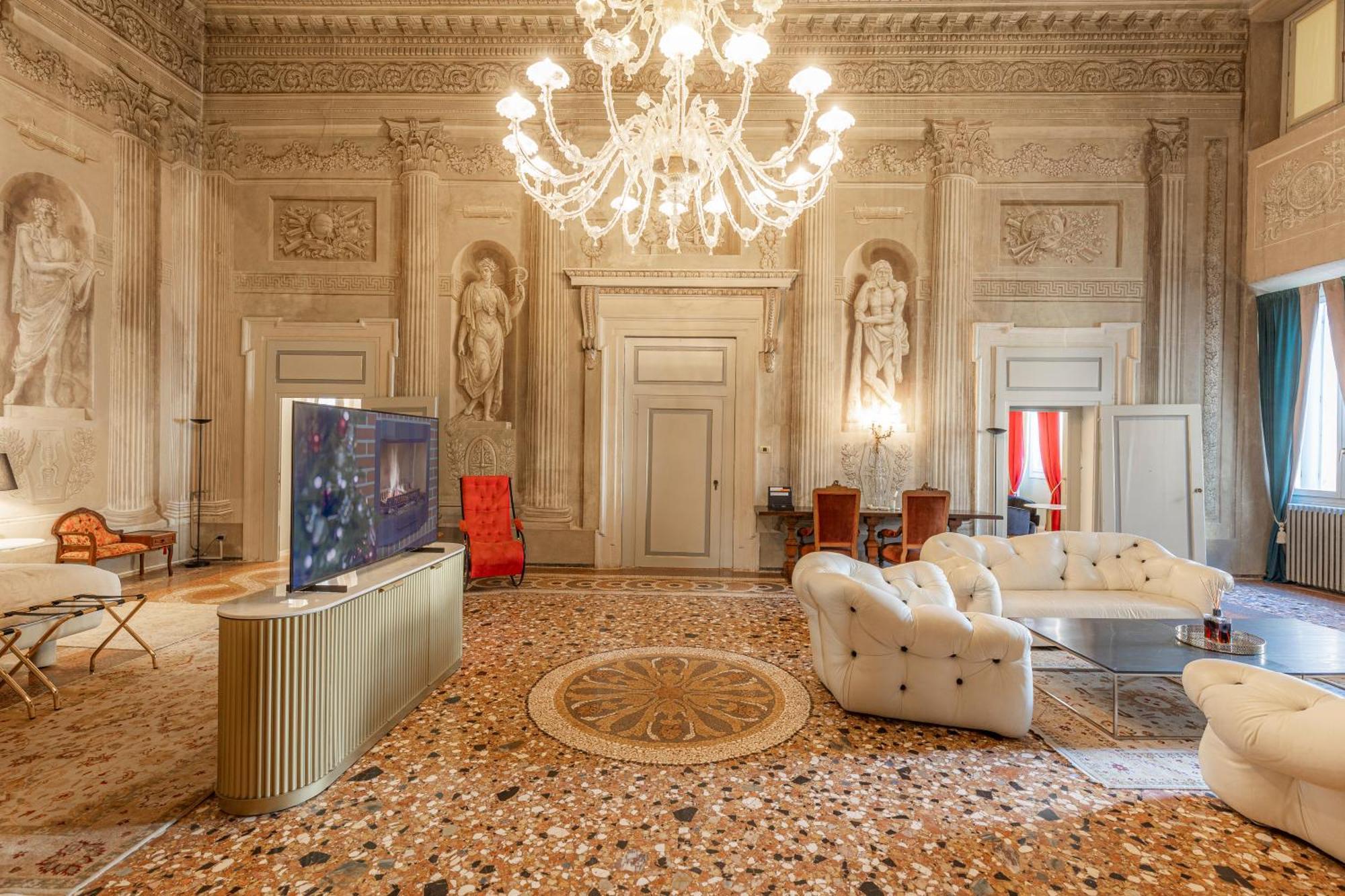 Corte Realdi - Palazzo Camozzini Верона Экстерьер фото